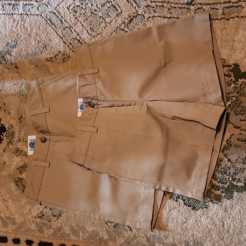 Girls' Khaki Uniform Shorts 8 NWT